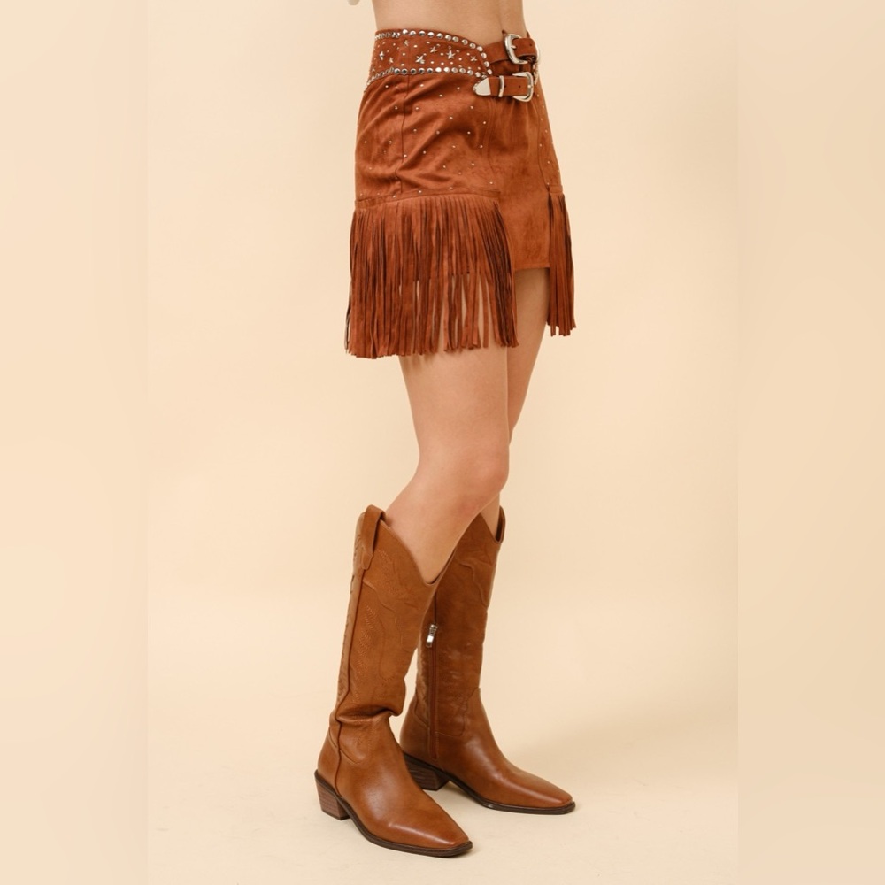 Double Belted Star Studded Suede Fringe Mini Skirt - Picture 2 of 7